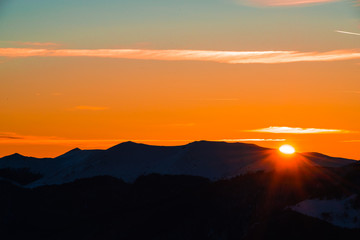 Obraz na płótnie Canvas Amazing sunset in carpathian mountains
