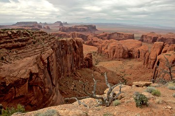 Monument Valley from Hunt's Mesa