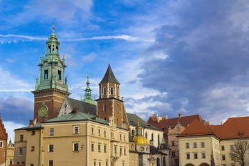 Fototapeta na wymiar royal Wawel Castle in Krakow, Poland