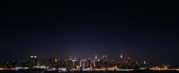 Fototapeta na wymiar NYC Skyline panorama