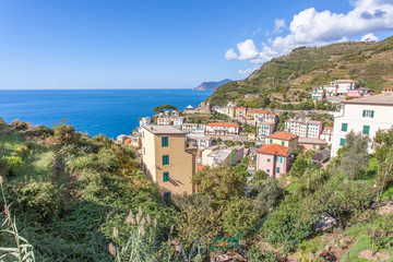 Fototapeta na wymiar Riomaggiore, village touristique des Cinque Terre, Ligurie, Italie 