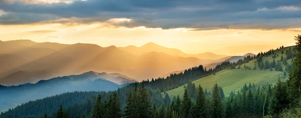 Foto op Plexiglas Panorama of mountain at sunset © Pavlo Vakhrushev