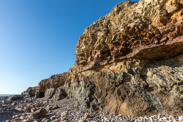 Petites falaises sur la pointe du Payré (Vendée, France)