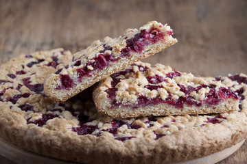 Sand pie with cranberries