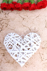 Serce i kwaity w dowód miłoścci © fotodrobik