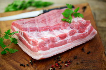Schweinefleisch Schweinebauch