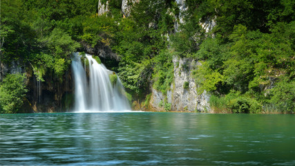 Fototapeta na wymiar Plitvice lakes (Croatia)