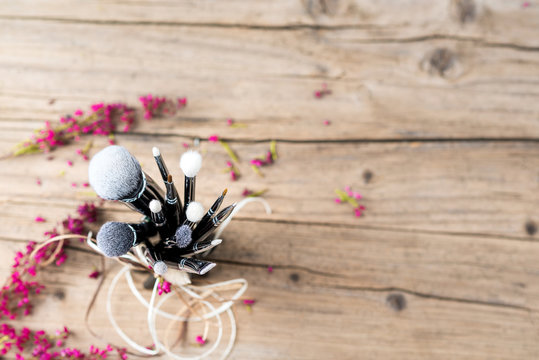 Natürliche Kosmetik, Naturkosmetik, Pinsel, Make-up