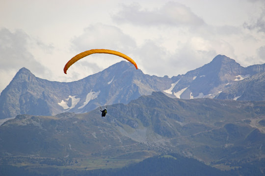paraglider in the French Alps