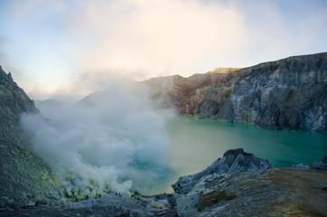 Fototapeta na wymiar Ijen Crater, Java