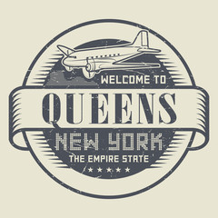 Grunge rubber stamp or tag with text Welcome to Queens, New York