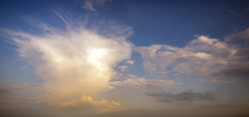 Fototapeta na wymiar scenic storm clouds in the evening