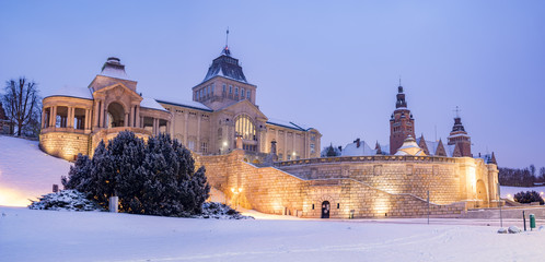 Old landmarks of Szczecin in a winter coat - obrazy, fototapety, plakaty