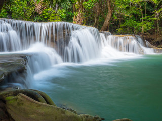 Fototapeta na wymiar The Huai Mae Khamin waterfall, Khanchanaburi in Thailand