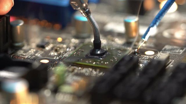 Master removes south bridge chip
