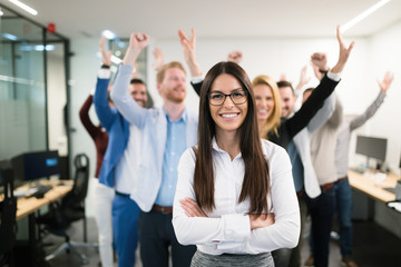 erfolgreich gmbh anteile kaufen notar gmbh mantel kaufen schweiz Gesellschaftskauf erfolgreich gmbh & co. kg kaufen gmbh kaufen vorteile