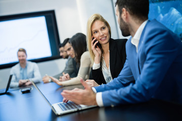 Naklejka premium Business people conference in modern office