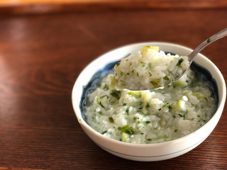 Gastrointestinal friendly garlic porridge(Nanakusagayu)