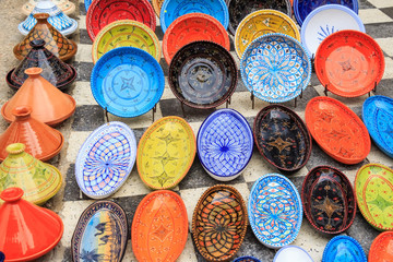 Decorative souvenir dishes