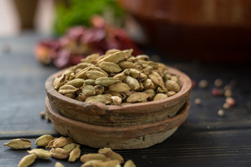 Raw Organic Cardamom Pods Ready to Use - ancient Ayurveda medicine