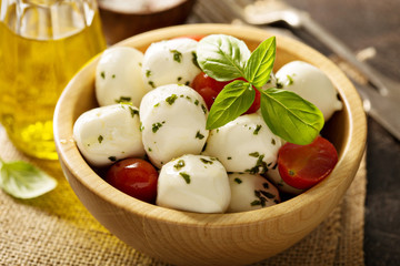 Fresh mozzarella marinated with herbs