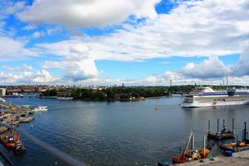 Naklejka premium summer scenery of the Old Town and tawn hall in Stockholm, Sweden