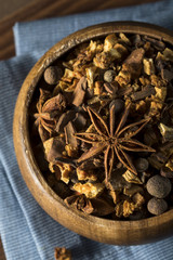 Raw Organic Dry Mulling Spices