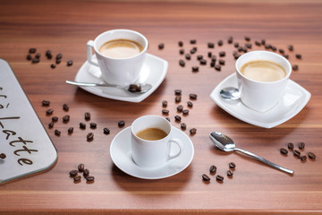Kaffee und Kaffeebohnen 2