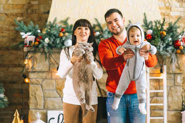 christmas mom dad son and cat