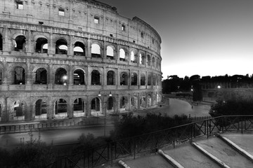 Fototapeta na wymiar night view of Colosseum, Rome, Italy b/w