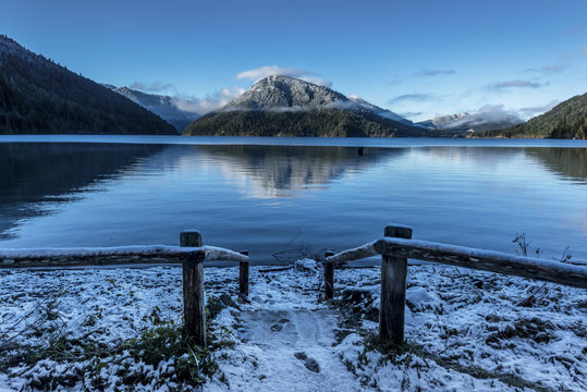 Lake Crescent from East Beach, Olympic National Park Stock Photo | Adobe  Stock