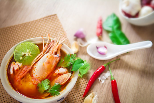 Close up Asian Spicy soup with shrimp in  bowl , Thai food