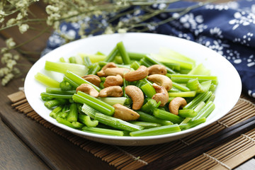 cashew nuts celery