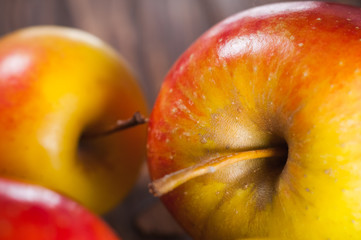 Apples on the table, яблоки на столе