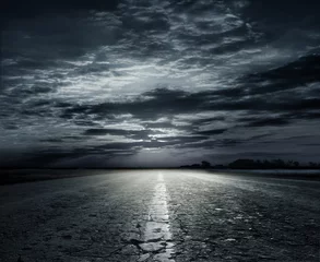 Deurstickers road in the night © Vitaly Krivosheev