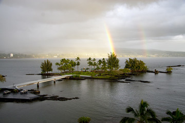 Naklejka na ściany i meble ハワイ島・ヒロで見た虹