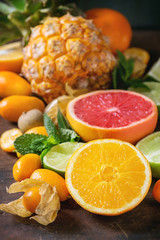 Variety of citrus fruits