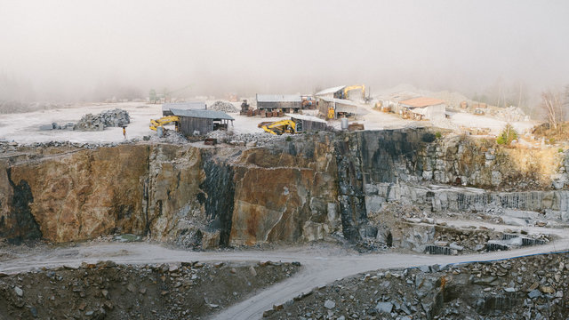 Granitsteinbruch Bilder Durchsuchen 309 Archivfotos,