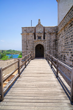 Eingang Castillo de Jagua, Cienfuegos, Kuba 