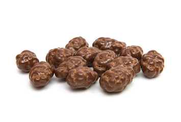 almonds in chocolate glaze