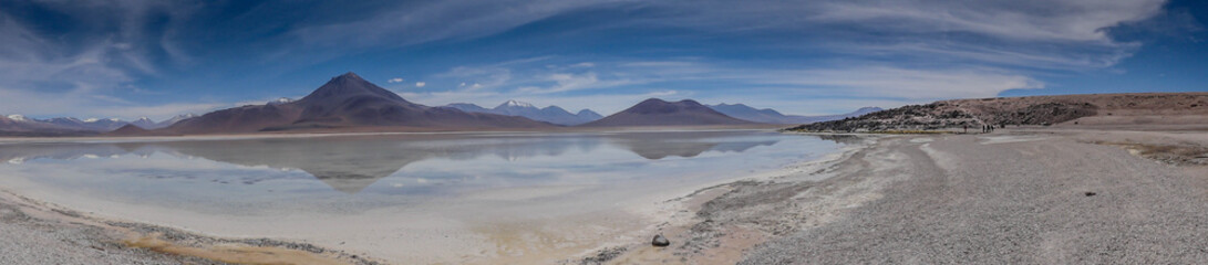 Bolivia Salar de Uyuni altiplano landscape volcano lake and desert remote offroad laguna colorada - 132764428