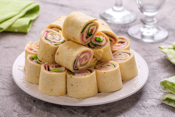 tortilla roll ups with ham and cheese