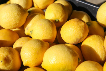 LIMONI