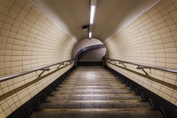 pedestrian tunnel of Parisian Metro