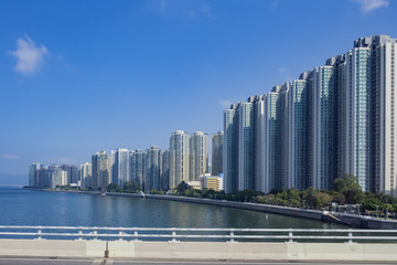 Fototapeta na wymiar Tall skyscraper building in Hong Kong