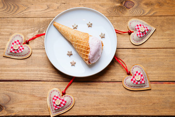 Ice cream and heart shapes 