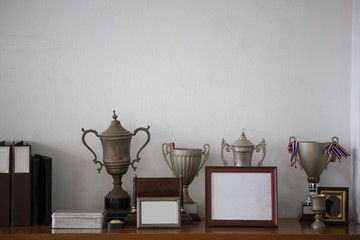 Old silver trophies, - 132813067