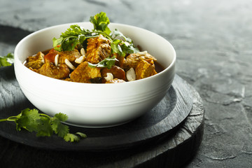 Chicken curry with cilantro