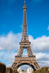 Fototapeta na wymiar Eiffel Tower in Paris