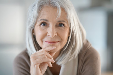 Portrait of beautiful senior woman with white hair - obrazy, fototapety, plakaty